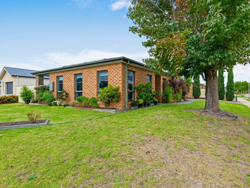 1 Georgia Court, Bairnsdale VIC 3875