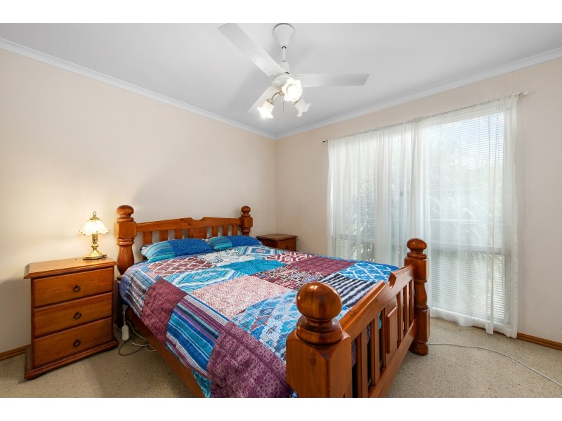 15 Harnham Drive, Bairnsdale VIC 3875