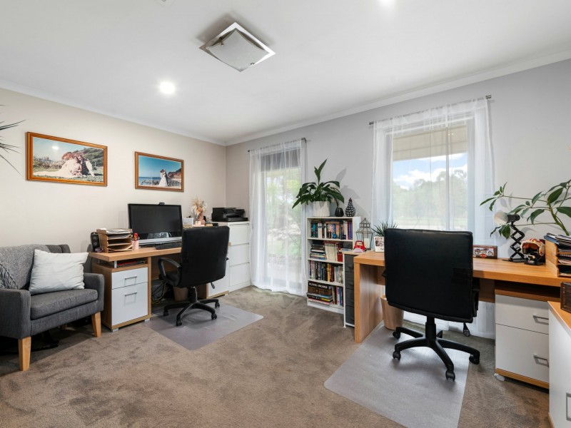 45 Landsman drive, Nicholson VIC 3882