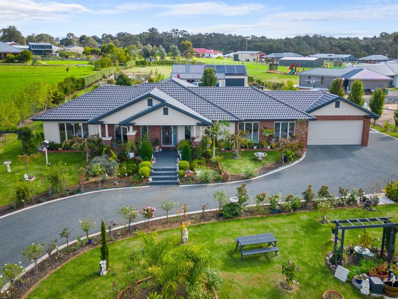 9 Parkside Drive, Nicholson VIC 3882