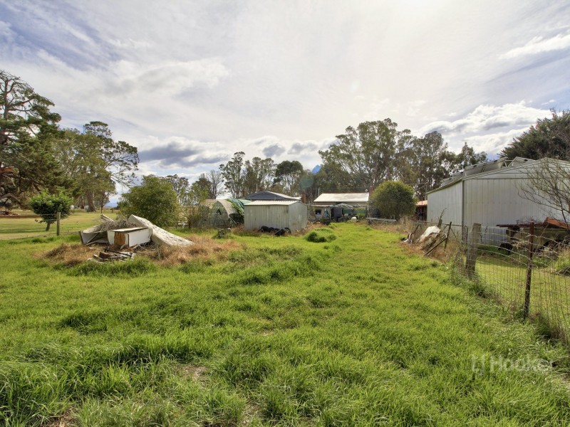 17 Growcott Street, Lindenow South VIC 3875