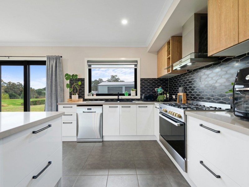 31 Neds Creek Drive, Nicholson VIC 3882