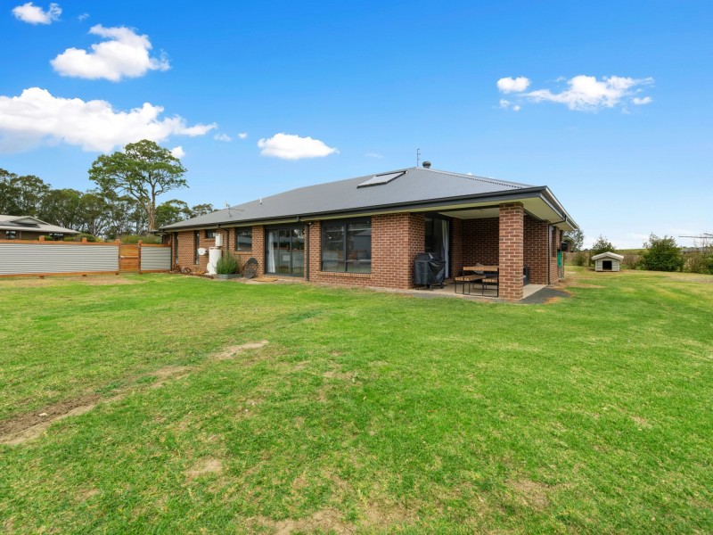 31 Neds Creek Drive, Nicholson VIC 3882