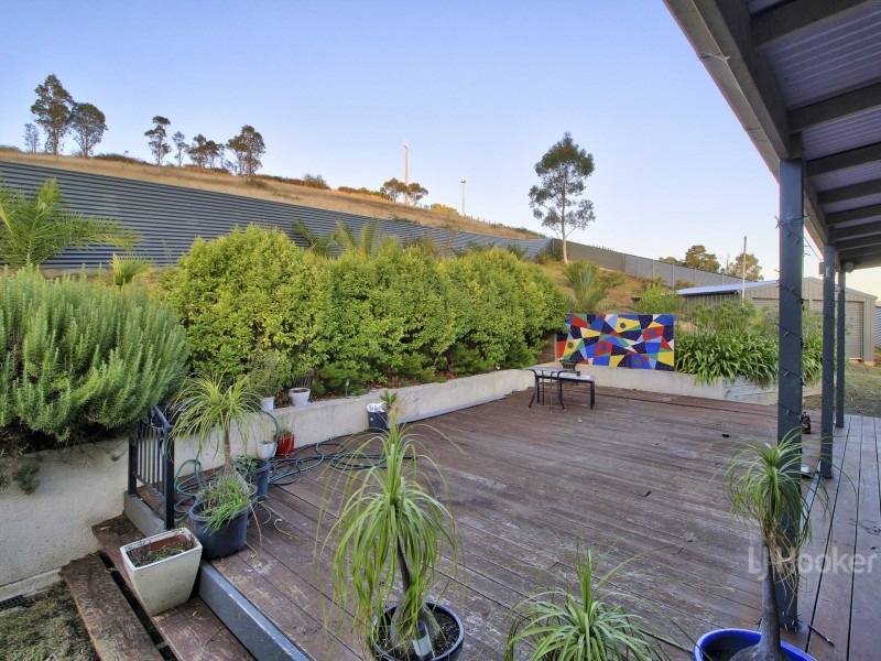 40 Woodgate Road, Buchan VIC 3885