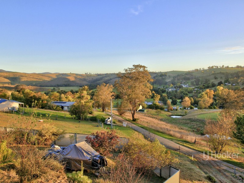 40 Woodgate Road, Buchan VIC 3885