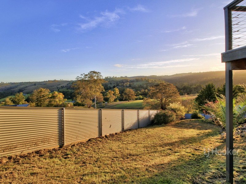 40 Woodgate Road, Buchan VIC 3885