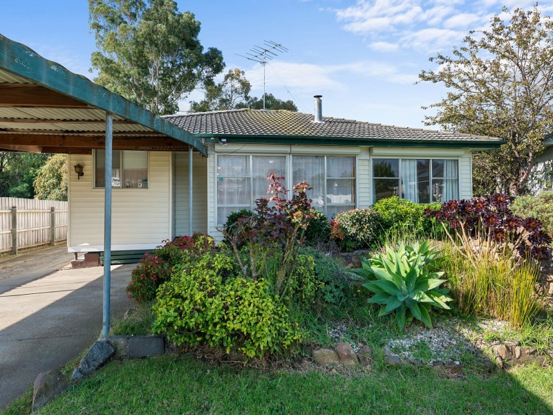 15 Davies Street, Bairnsdale VIC 3875