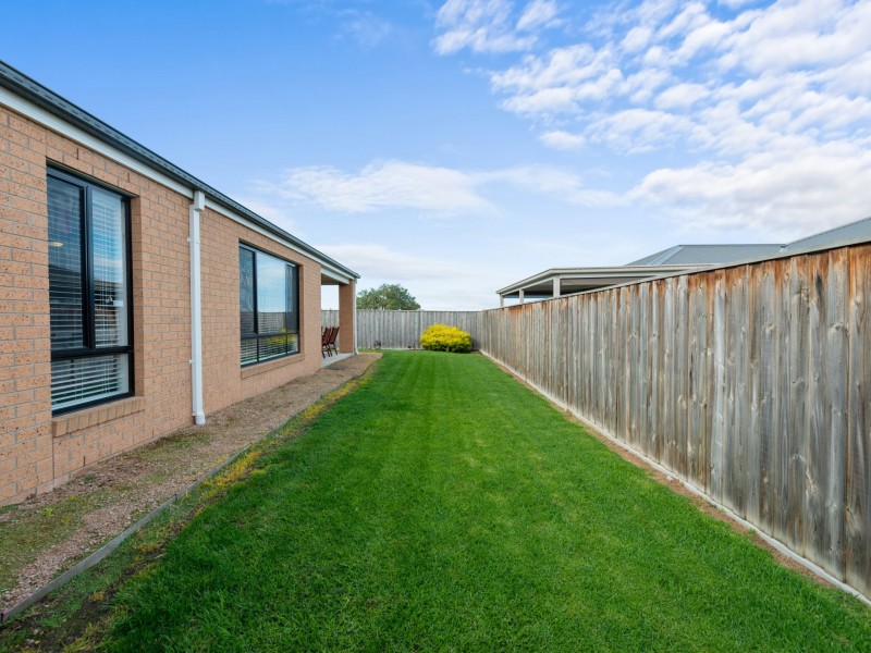 15 Eastcoast Court, East Bairnsdale VIC 3875