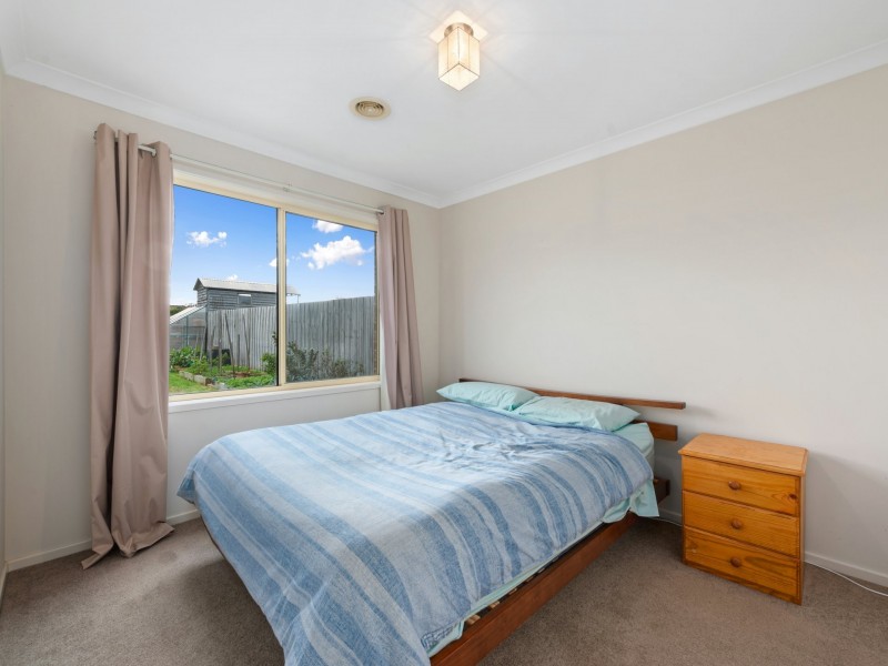27 Phoebes Way, Eastwood VIC 3875