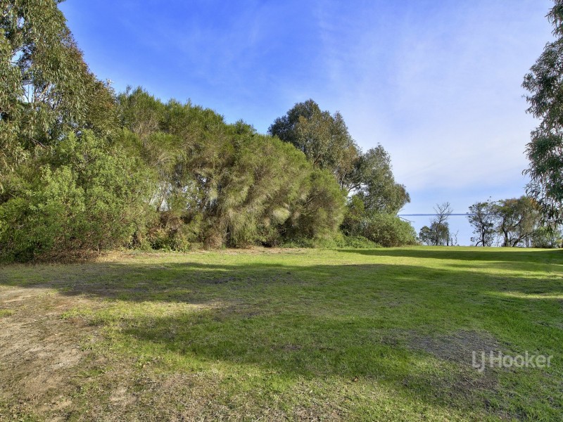 6 Stephanie Street, Metung VIC 3904