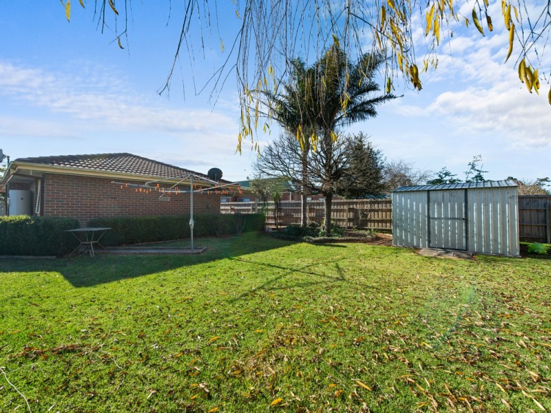 5 Harnham Drive, Bairnsdale VIC 3875