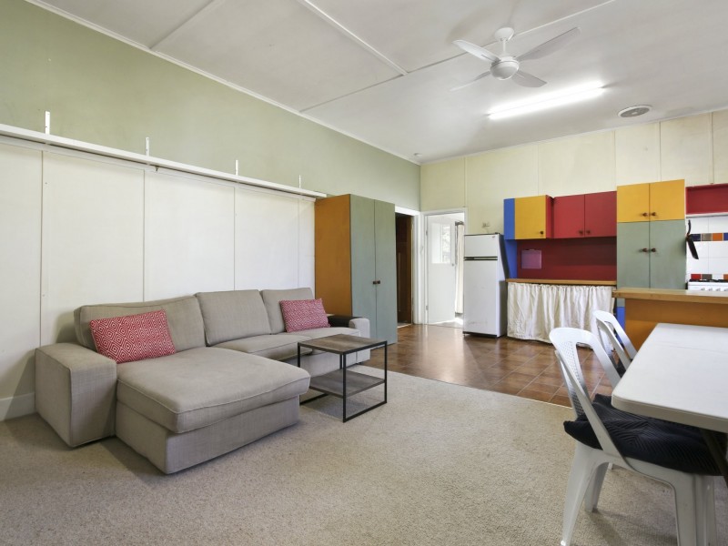 6868 Great Alpine Road, Swifts Creek VIC 3896