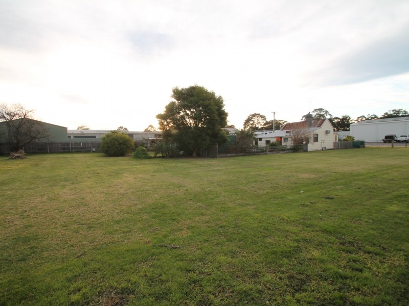 17-19 Payne Street, Bairnsdale VIC 3875