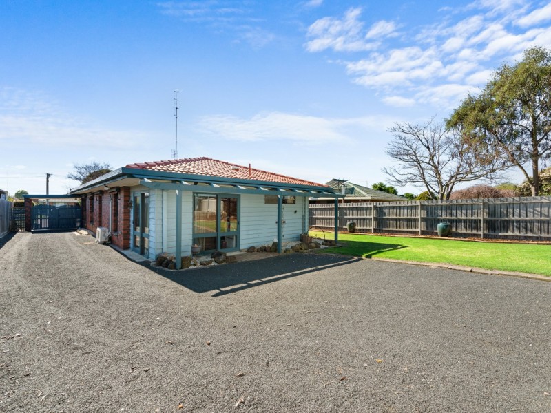 13 Gray Street, Bairnsdale VIC 3875