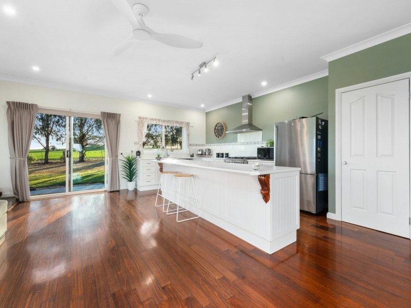 130 Jensens Road, Wy Yung VIC 3875