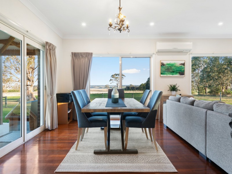 130 Jensens Road, Wy Yung VIC 3875