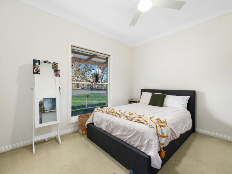 130 Jensens Road, Wy Yung VIC 3875