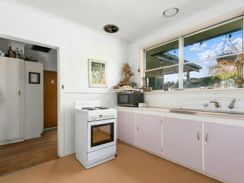 17 Davies Street, Bairnsdale VIC 3875