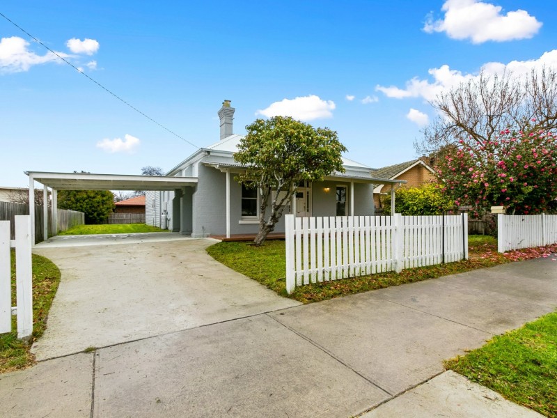 38 Grant Street, Bairnsdale VIC 3875