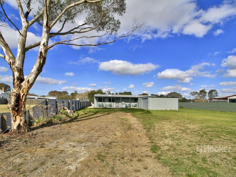 7 Growcott Street, Lindenow South VIC 3875