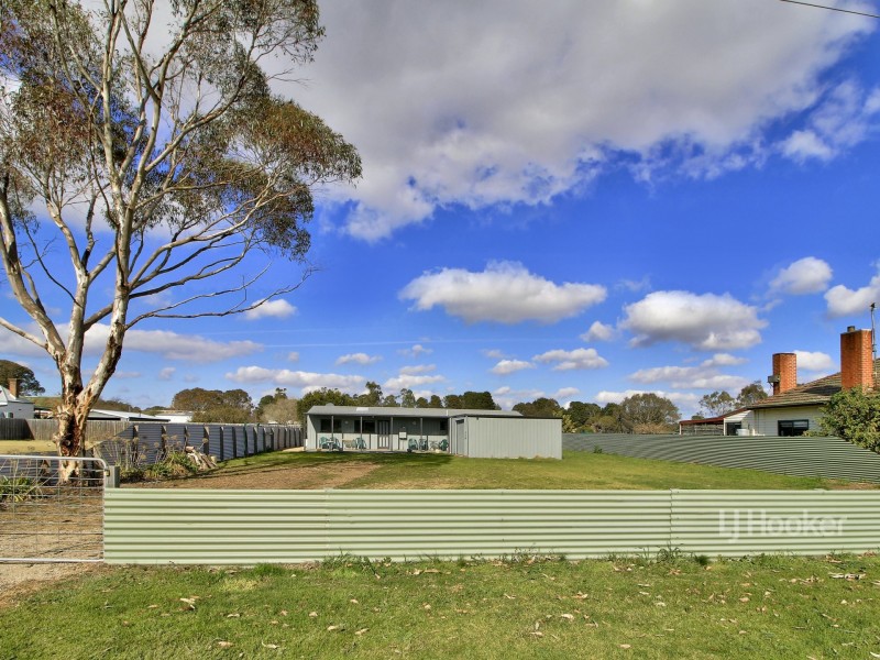 7 Growcott Street, Lindenow South VIC 3875