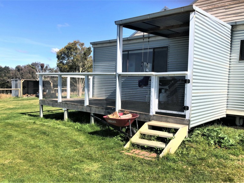 760 Friday Creek Road, Iguana Creek VIC 3875