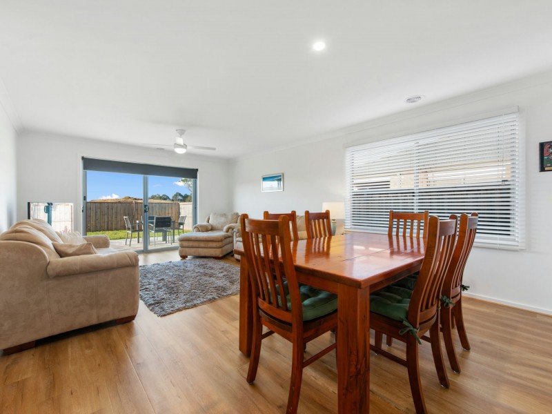 26 Warbler Street, Bairnsdale VIC 3875