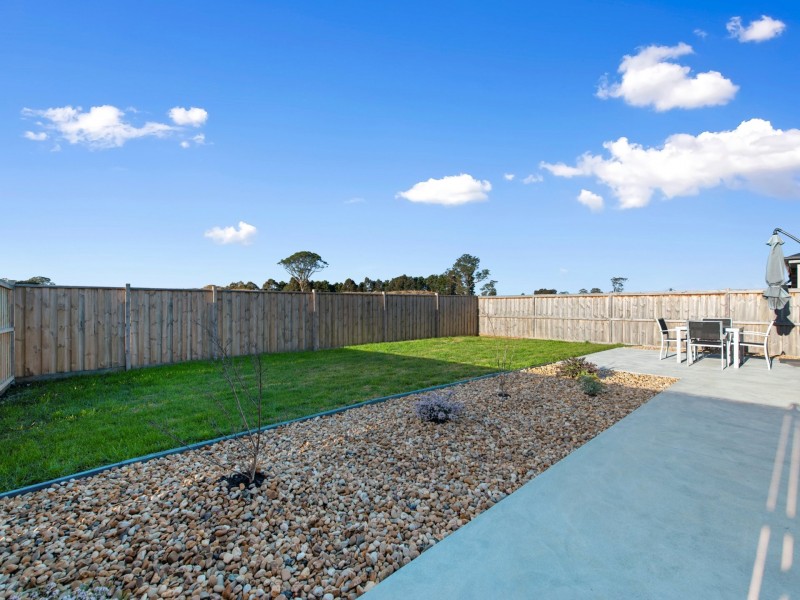 26 Warbler Street, Bairnsdale VIC 3875