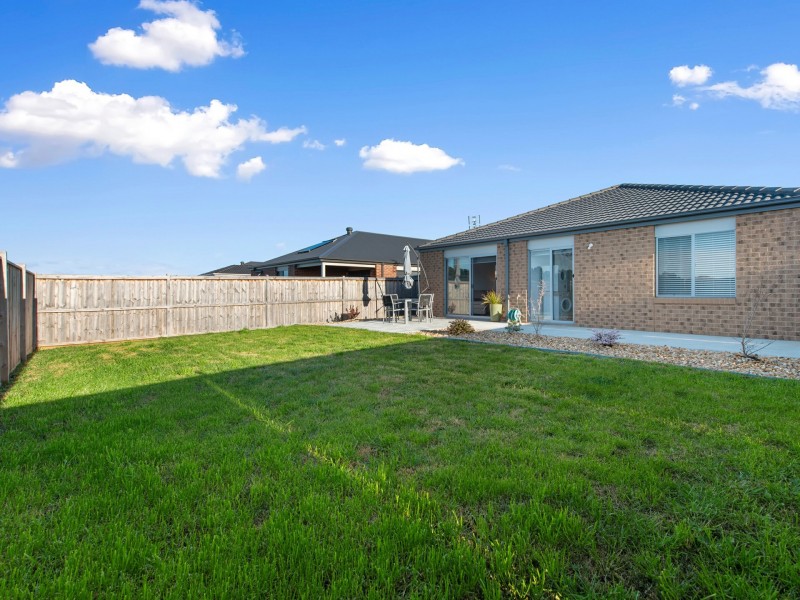 26 Warbler Street, Bairnsdale VIC 3875