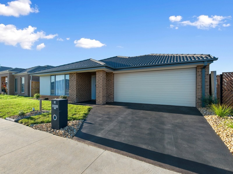 26 Warbler Street, Bairnsdale VIC 3875