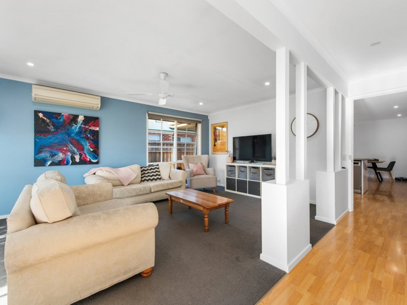 5 Harnham Drive, Bairnsdale VIC 3875