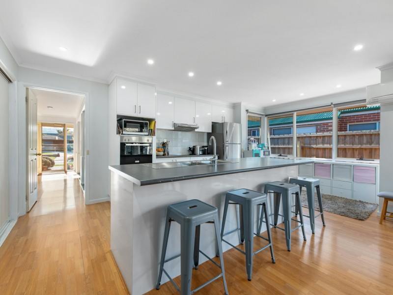 5 Harnham Drive, Bairnsdale VIC 3875