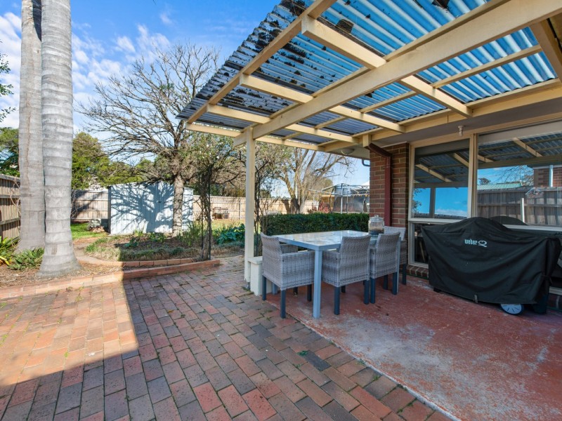 5 Harnham Drive, Bairnsdale VIC 3875