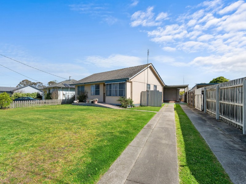 6 Davies Street, Bairnsdale VIC 3875