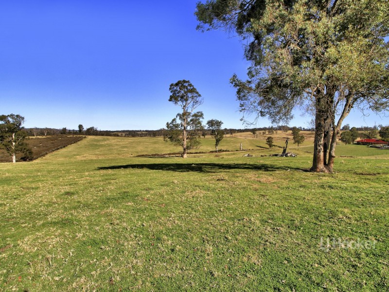 1738 Great Alpine Road, Sarsfield VIC 3875