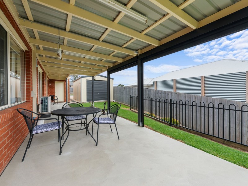 14 Cranes Terrace, Eastwood VIC 3875