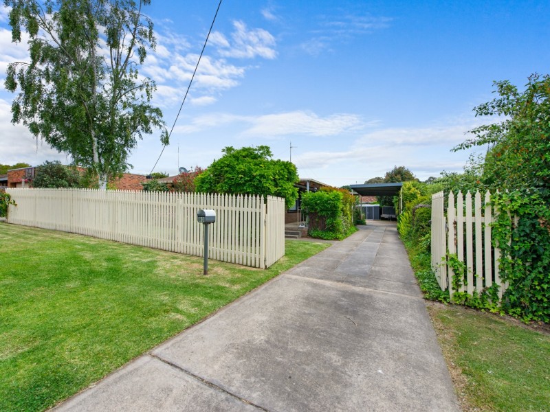 80 Ballantine Street, Bairnsdale VIC 3875