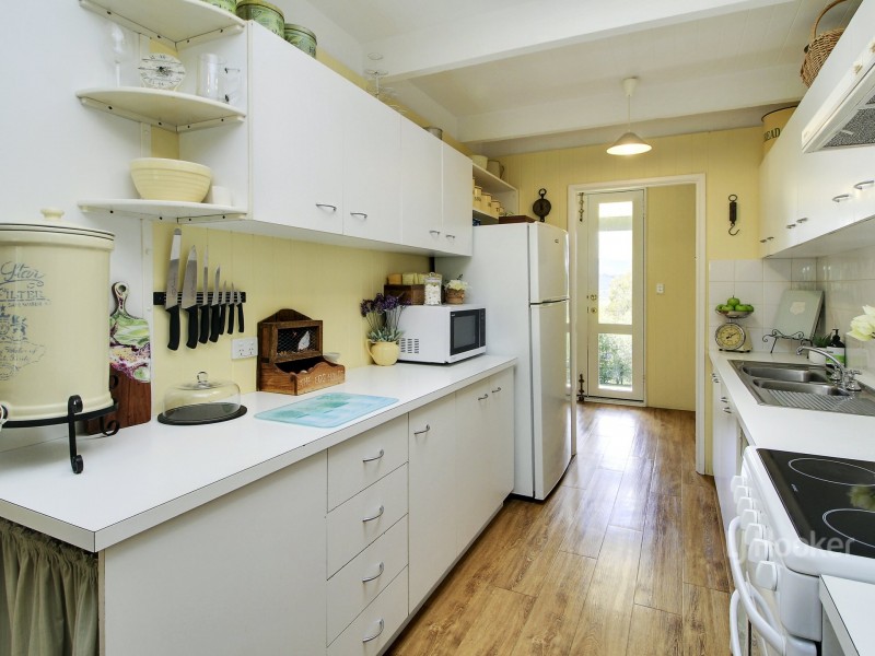 17 McCoy Street, Omeo VIC 3898