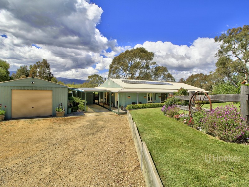 17 McCoy Street, Omeo VIC 3898