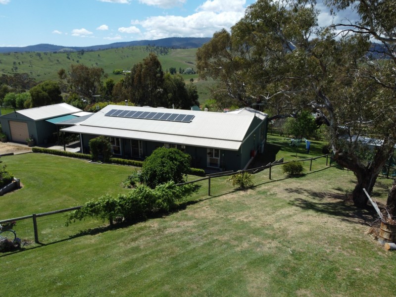 17 McCoy Street, Omeo VIC 3898