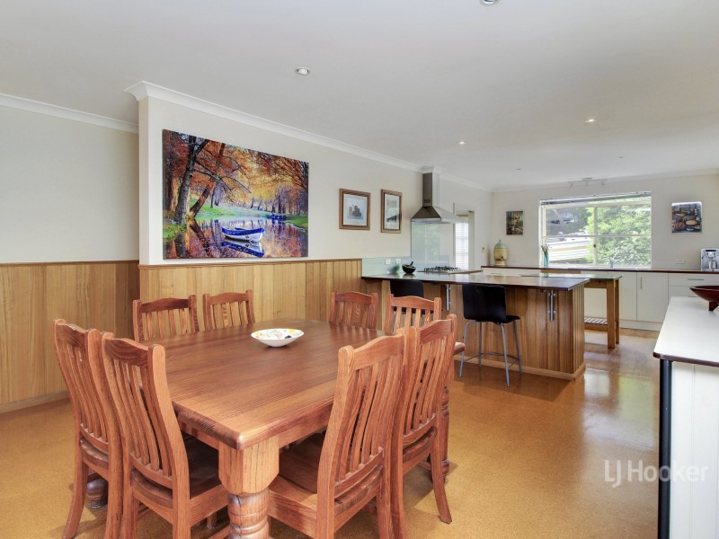 91-93 Great Alpine Road, Bruthen VIC 3885