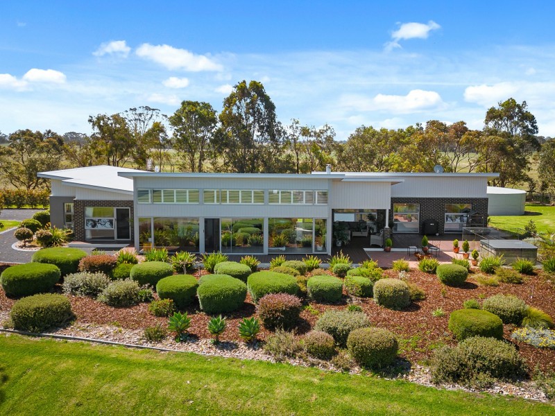 125 Williamson Road, Forge Creek VIC 3875