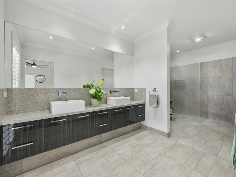 125 Williamson Road, Forge Creek VIC 3875