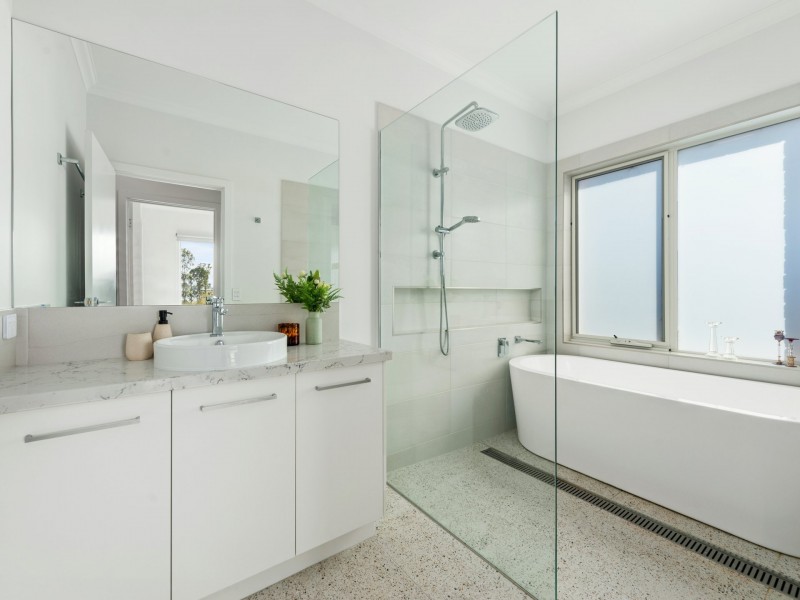 23 Whistler Drive, Bairnsdale VIC 3875