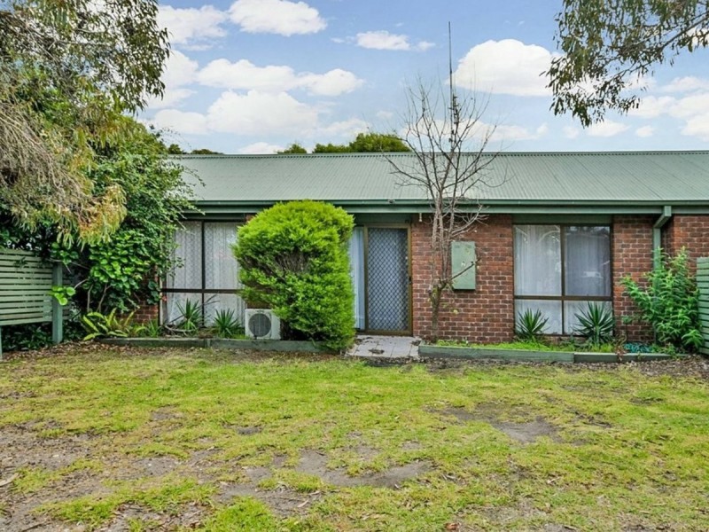 Unit 2/19 Toonalook Parade, Paynesville VIC 3880