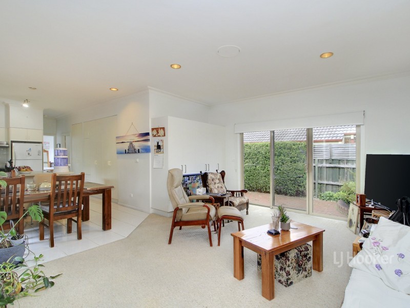 2/13 Pearson Street, Bairnsdale VIC 3875