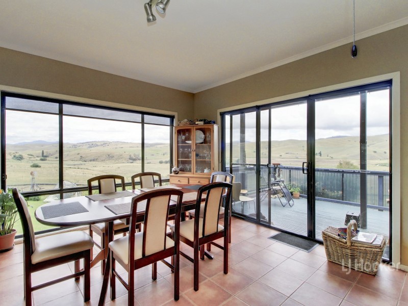 312 Omeo Valley Road, Omeo VIC 3898