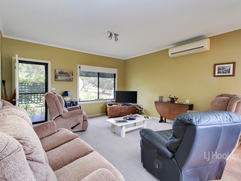 312 Omeo Valley Road, Omeo VIC 3898