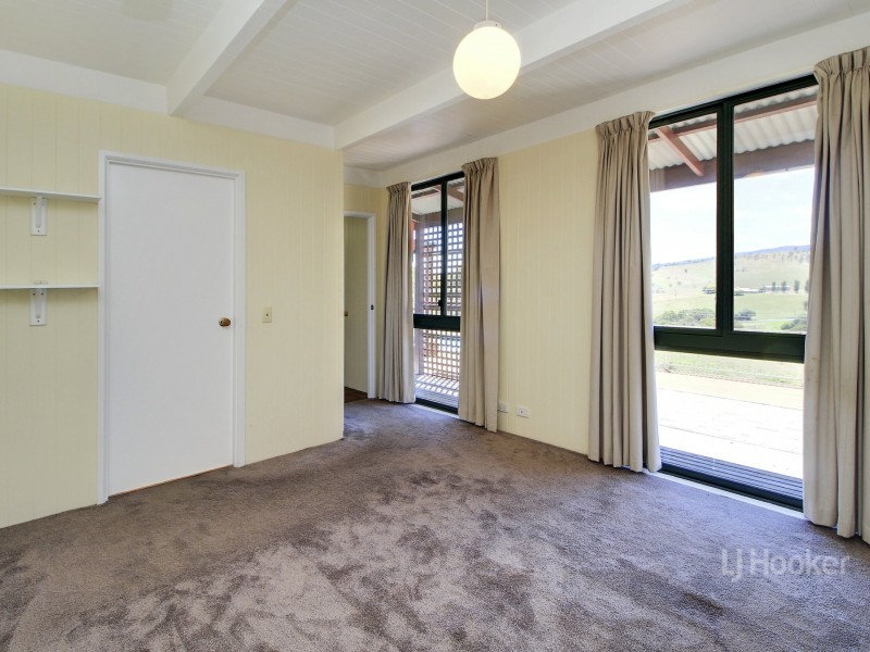 18 Hankshaws Hill Road, Omeo VIC 3898