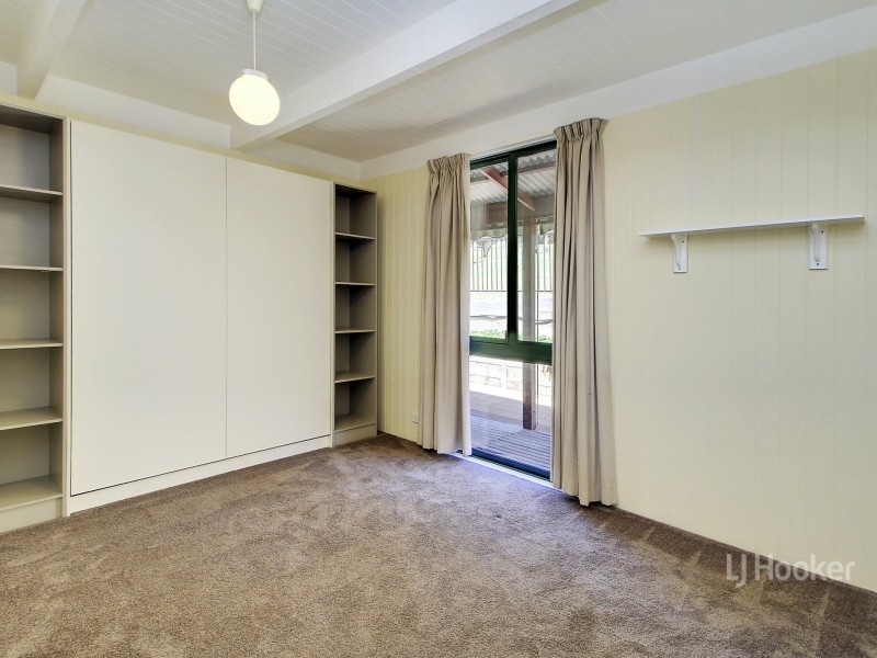 18 Hankshaws Hill Road, Omeo VIC 3898